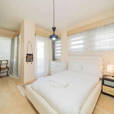 Apartment Flat With Balcony 3 Min To Konyaalti *